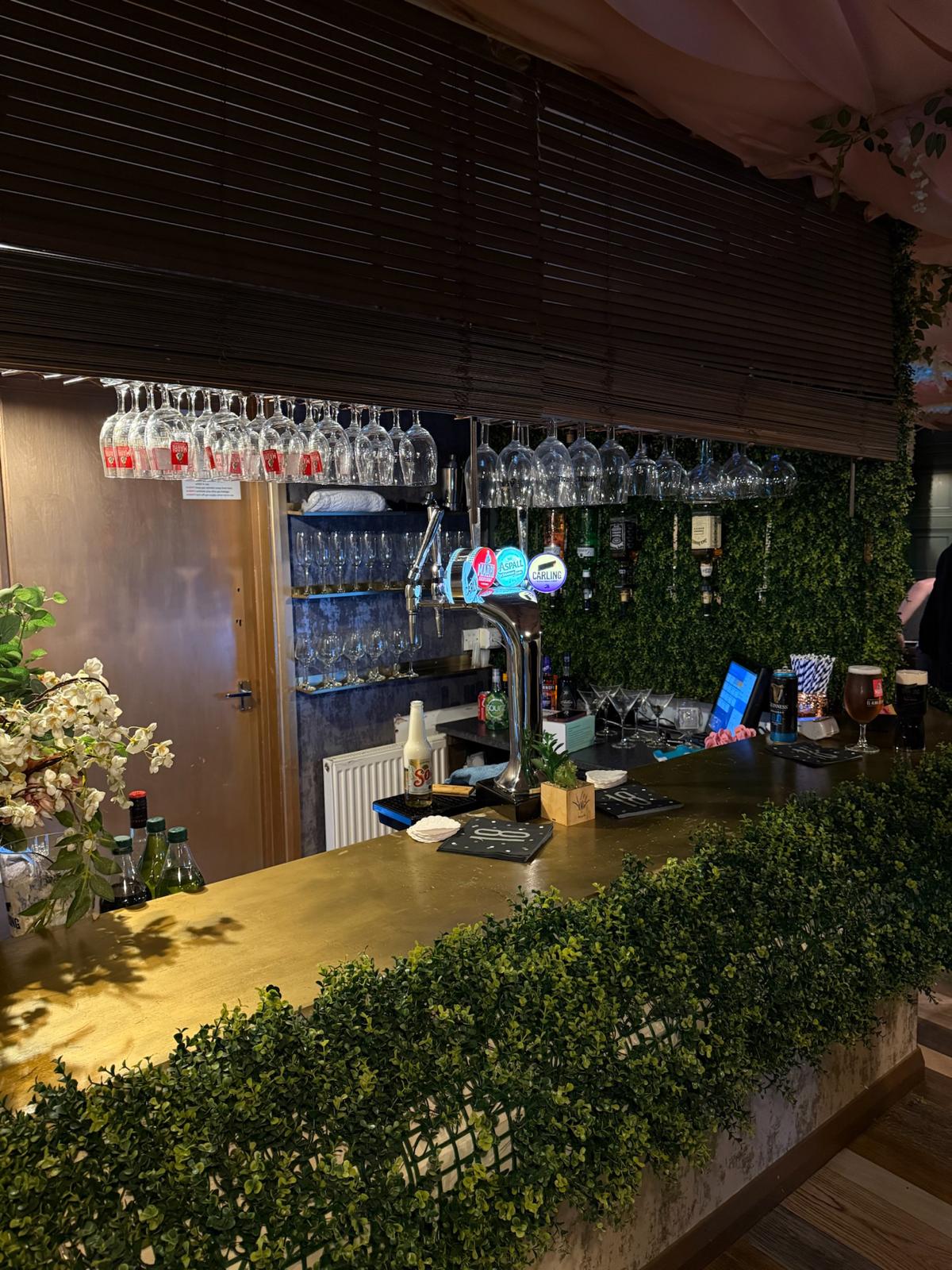 Cocktail bar and lounge private hire